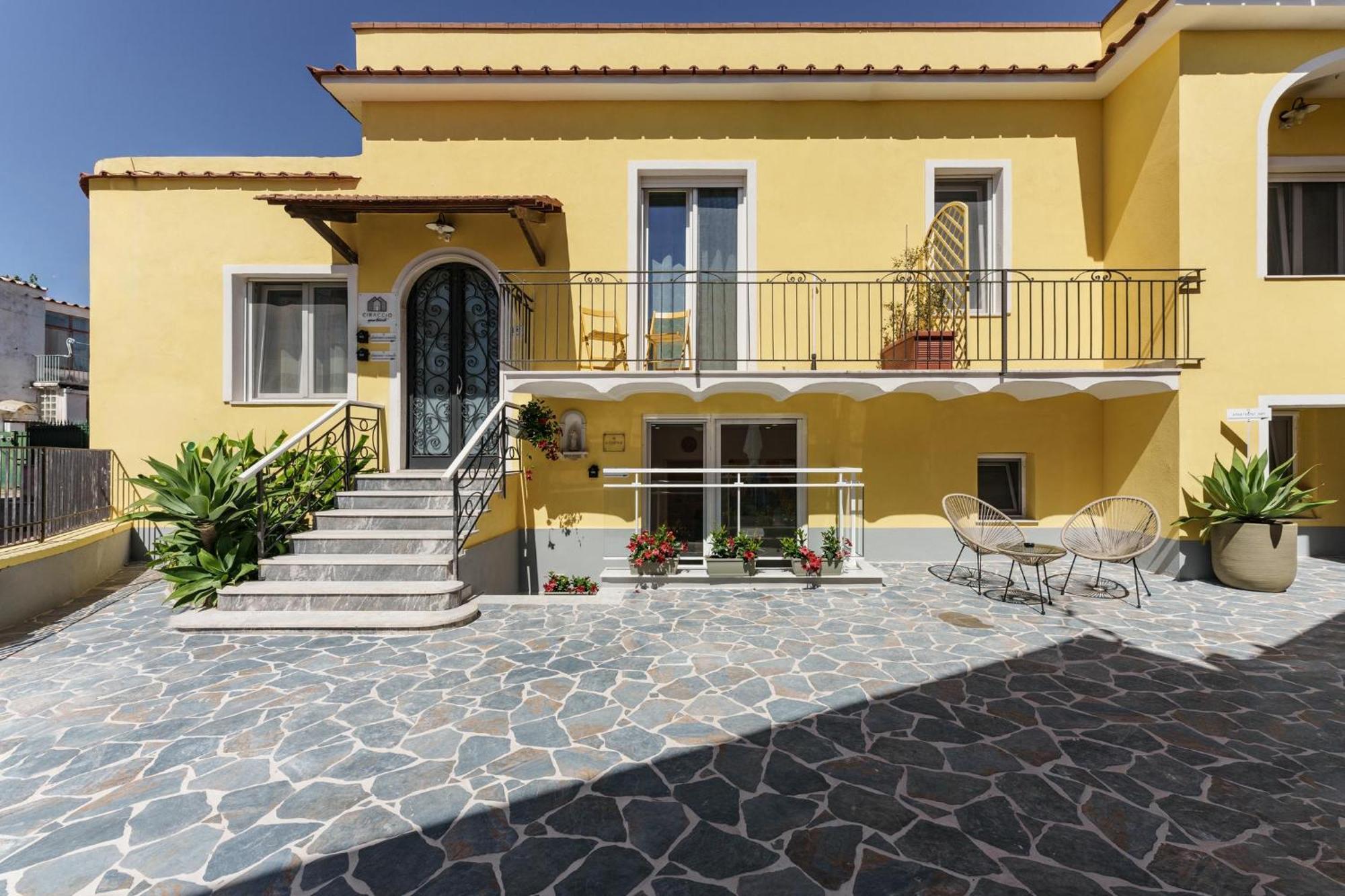 Ciraccio Apartments 프로치다 외부 사진
