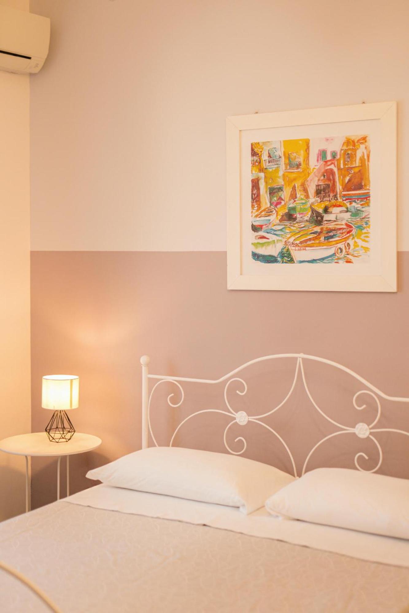 Ciraccio Apartments 프로치다 외부 사진